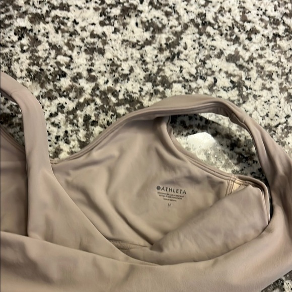 Athleta Women's Beige Workout Top - Picture 3 of 3